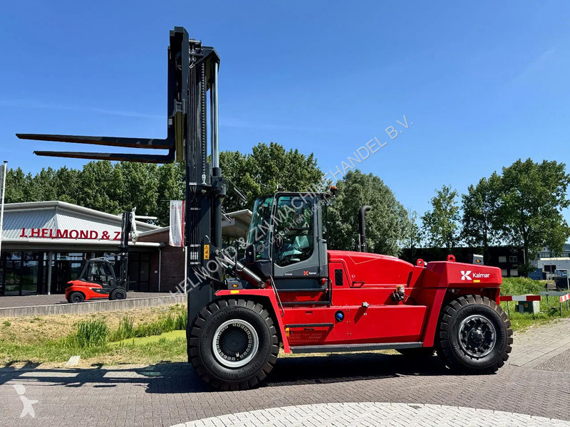 Chariot élévateur gros tonnage Kalmar DCG250-12