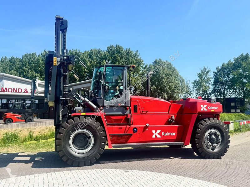 Chariot élévateur gros tonnage Kalmar DCG330-12