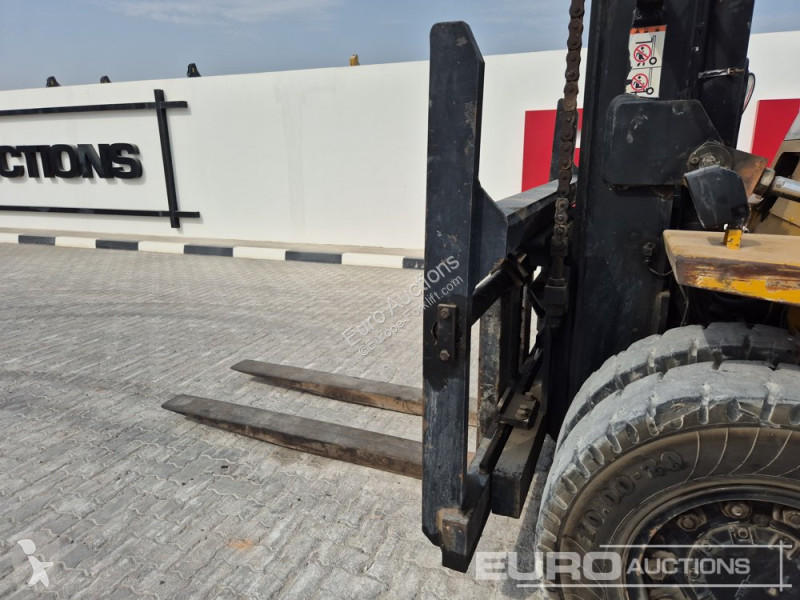 Heftruck Caterpillar DP150