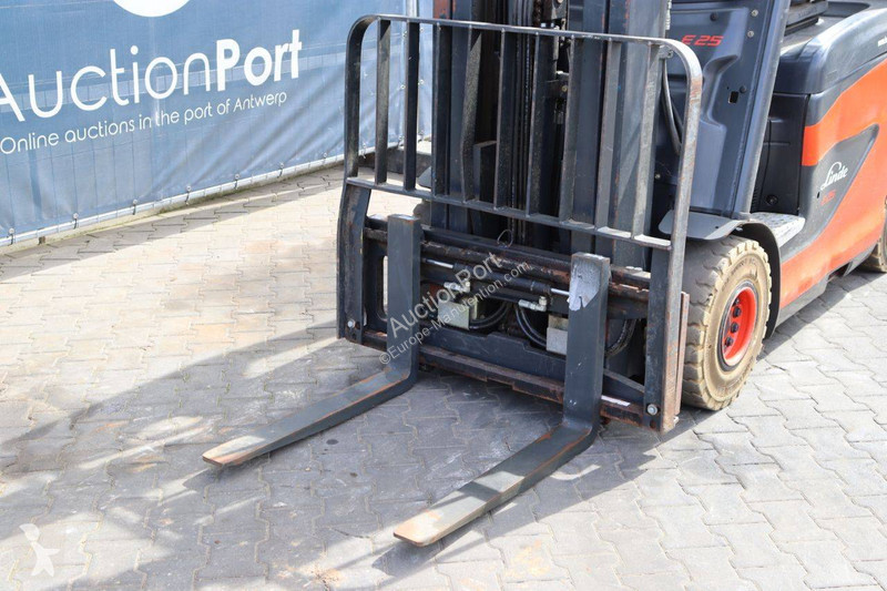 Stivuitor Linde E25H-01/600