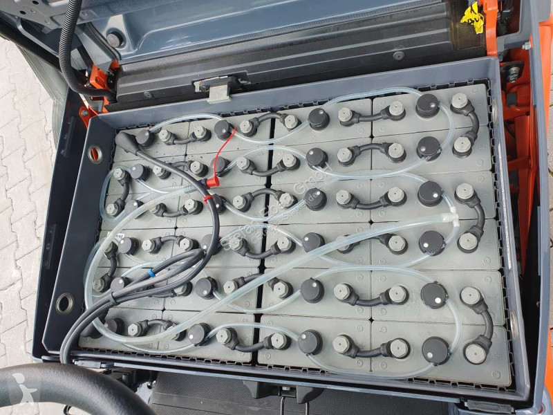 رافعة شوكية Toyota 8FBET15 / Triplex: 4.30m /...