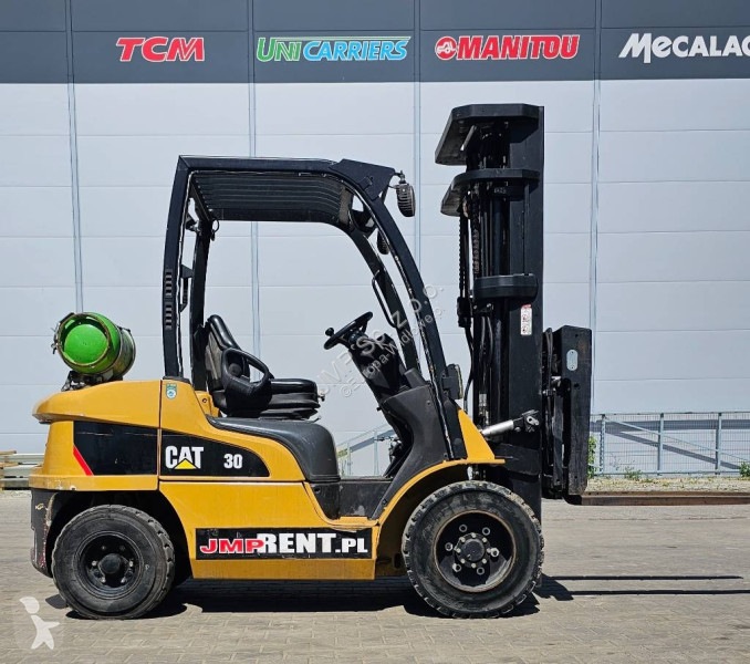رافعة شوكية Caterpillar GP 30 N