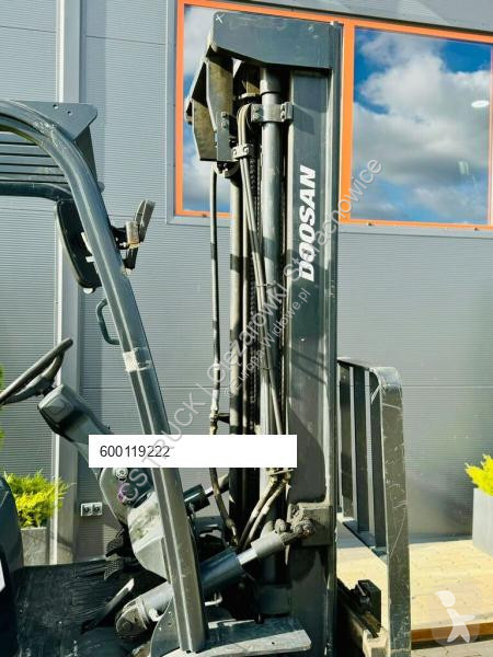 Автопогрузчик Doosan FLT 19