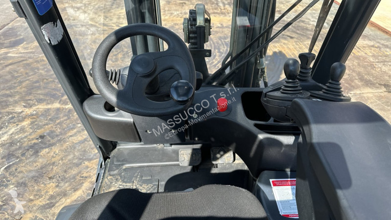 Carrello elevatore Linde E14-01