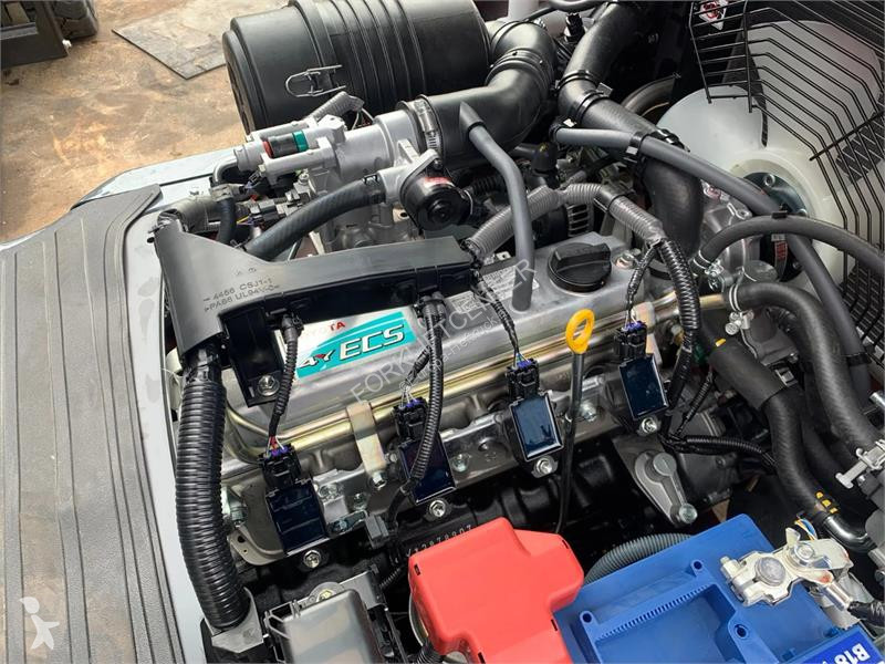 Кар Toyota 02-8FGF30