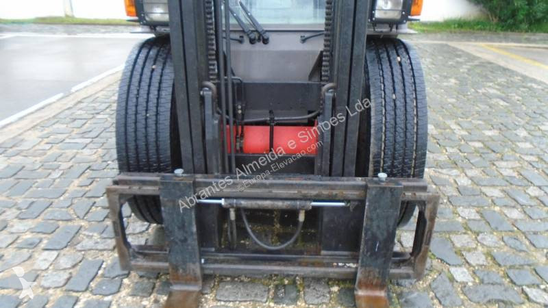 رافعة شوكية Manitou MSI 25