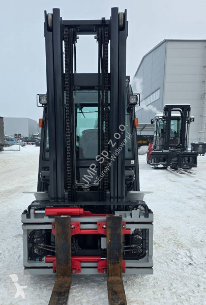رافعة شوكية Unicarriers J1F4A40LQ  GX40