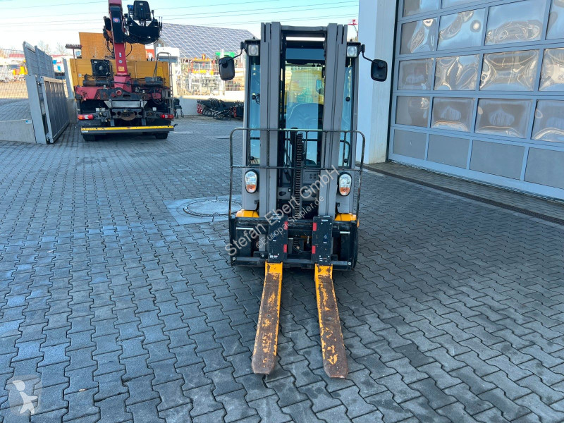 رافعة شوكية Jungheinrich EFG 215 / Triplex:...