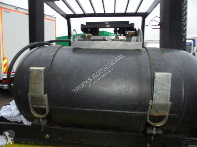Vysokozdvižný vozík Clark GCX 40 + LPG