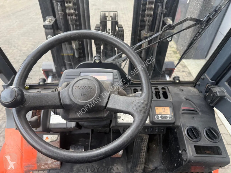 Vysokozdvižný vozík Toyota 02-FG45