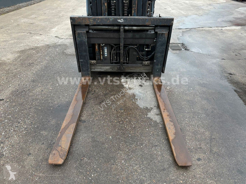 رافعة شوكية Toyota 408 45N Diesel Stapler 5t