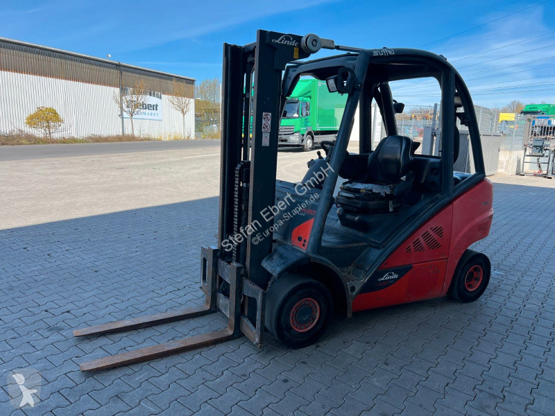 رافعة شوكية Linde D-02/600 / 3m /  5.145h / Diesel