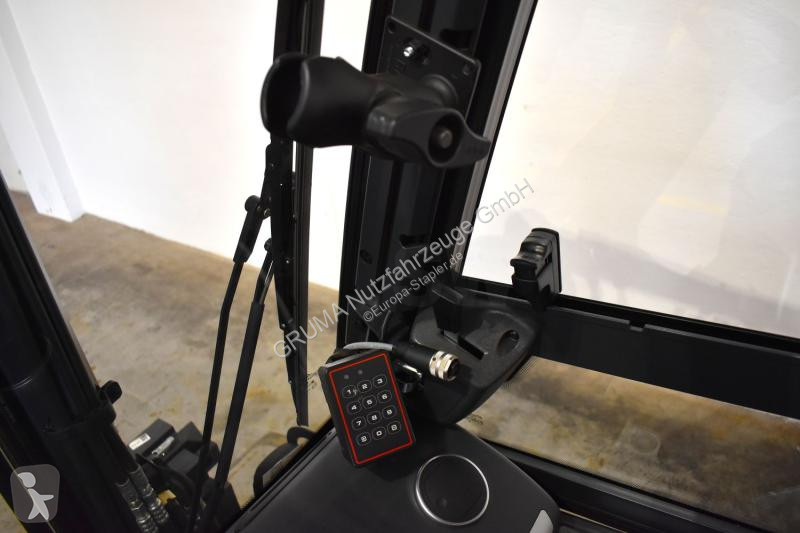 Vysokozdvižný vozík Linde  E 30/600 H 1252