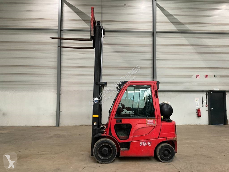 رافعة شوكية Hyster 25
