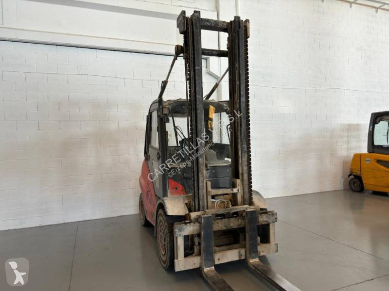 رافعة شوكية Linde H50D-02/600