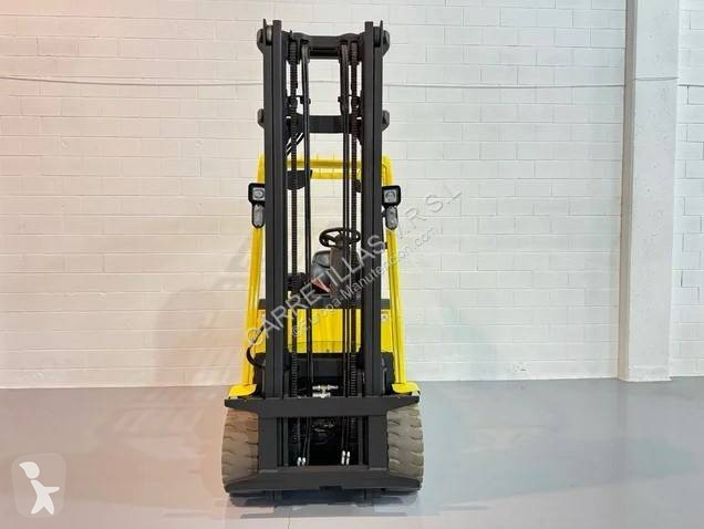 رافعة شوكية Hyster J3.00XM