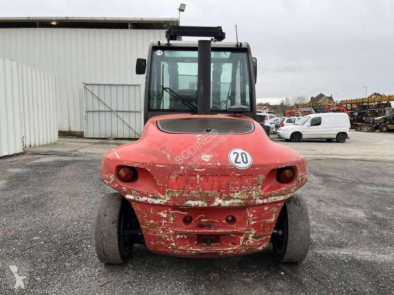 رافعة شوكية Manitou (6T / 4m)