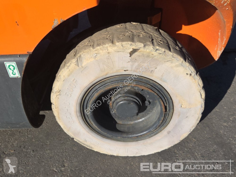 Carretilla elevadora Doosan 5
