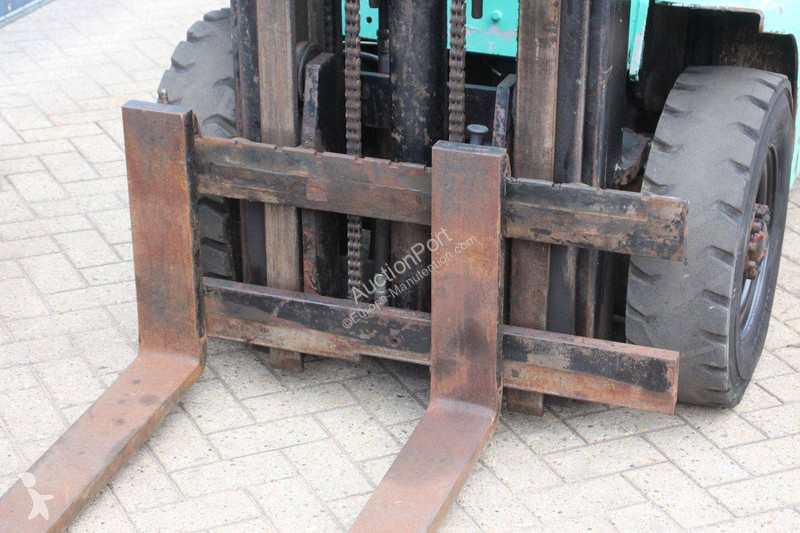 Chariot élévateur Yang FD-