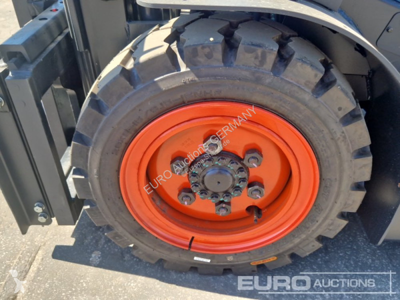 Chariot élévateur Bobcat D30NXE