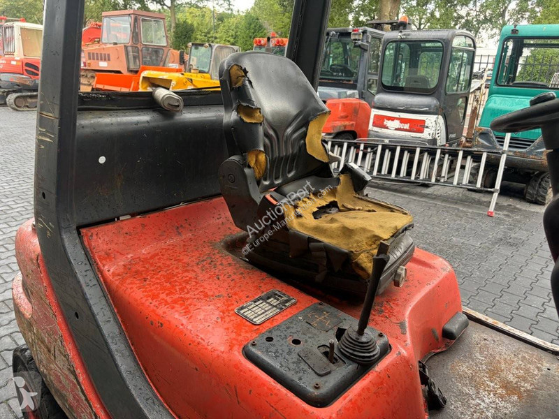 Linde D Forklift