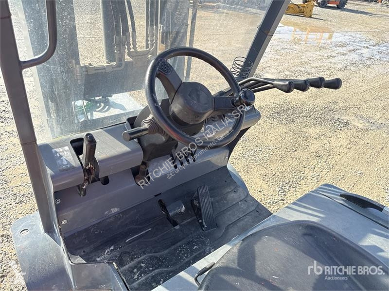 可升降式叉车  Eurocosmec CPD25F8 2500 kg Electric...