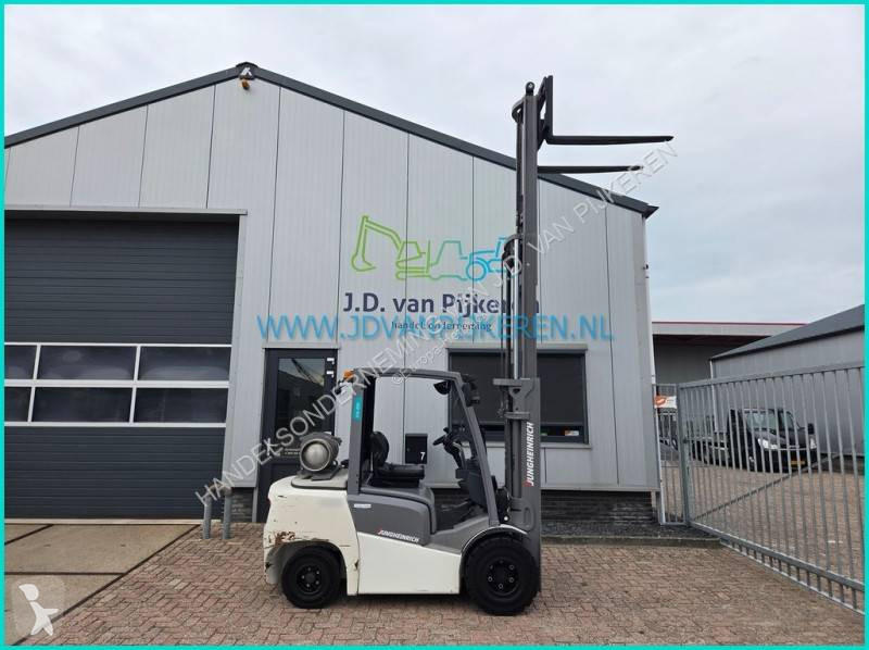 Heftruck Jungheinrich TFG430...