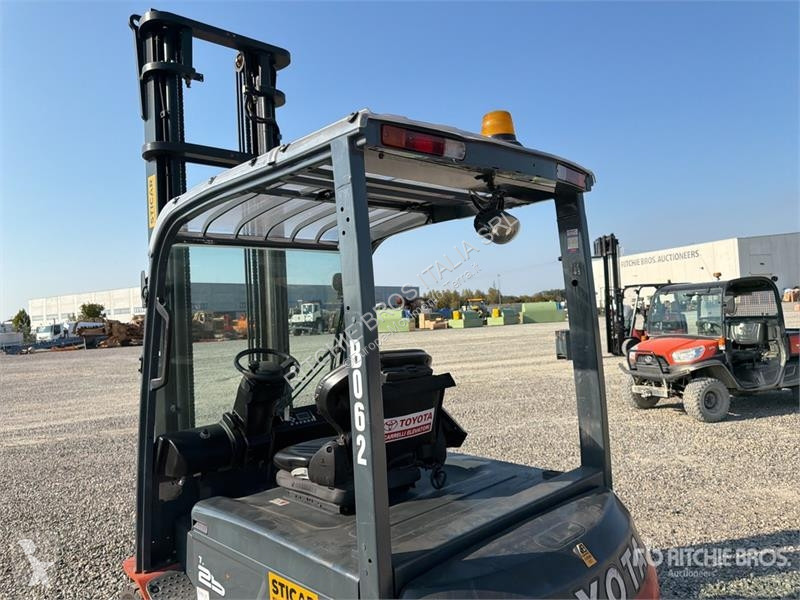 Carretilla elevadora Toyota 2500 kg Electric...