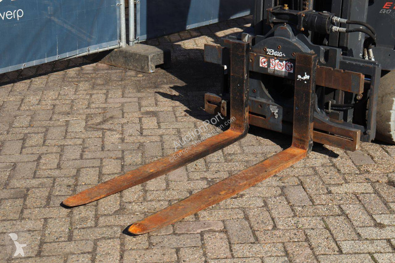 Carretilla elevadora Fenwick E15-02