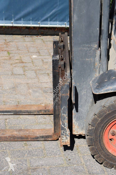 Chariot élévateur Linde E16