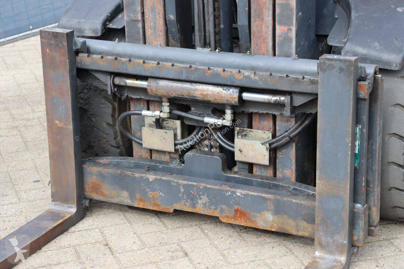 Chariot élévateur Linde D-01