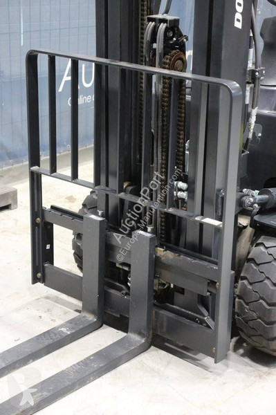 Chariot élévateur Doosan B25x-7plus