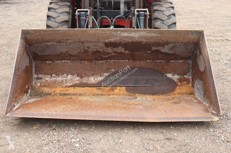 رافعة شوكية Manitou MC 30
