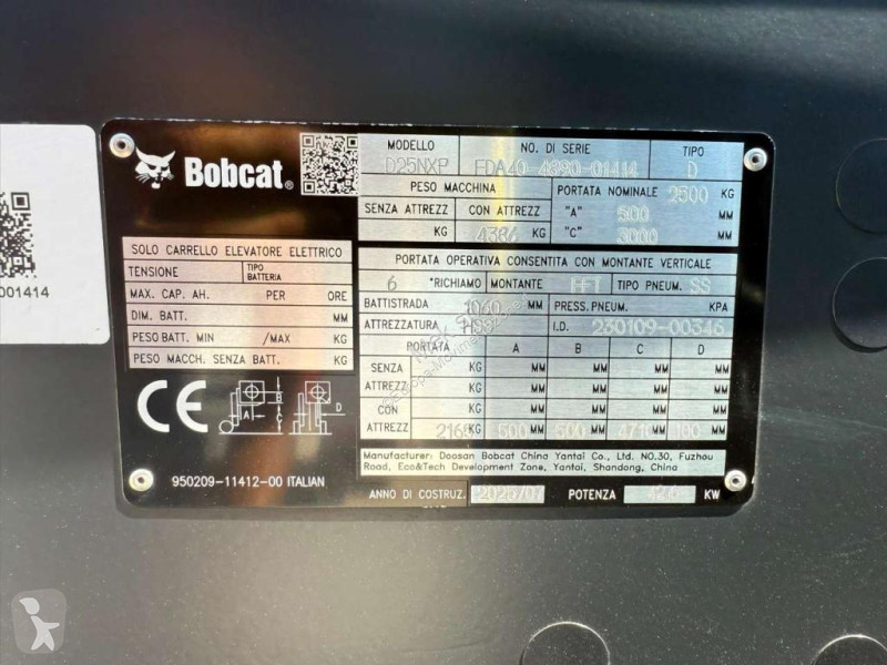 رافعة شوكية Bobcat D25NXP NUOVO