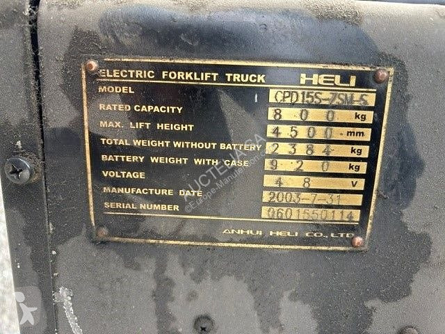 Chariot élévateur Heli