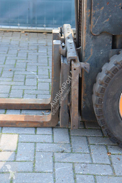 Chariot élévateur Yale GDP25