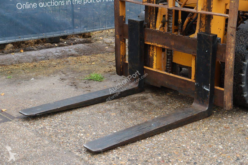 Chariot élévateur Komatsu FG35-4