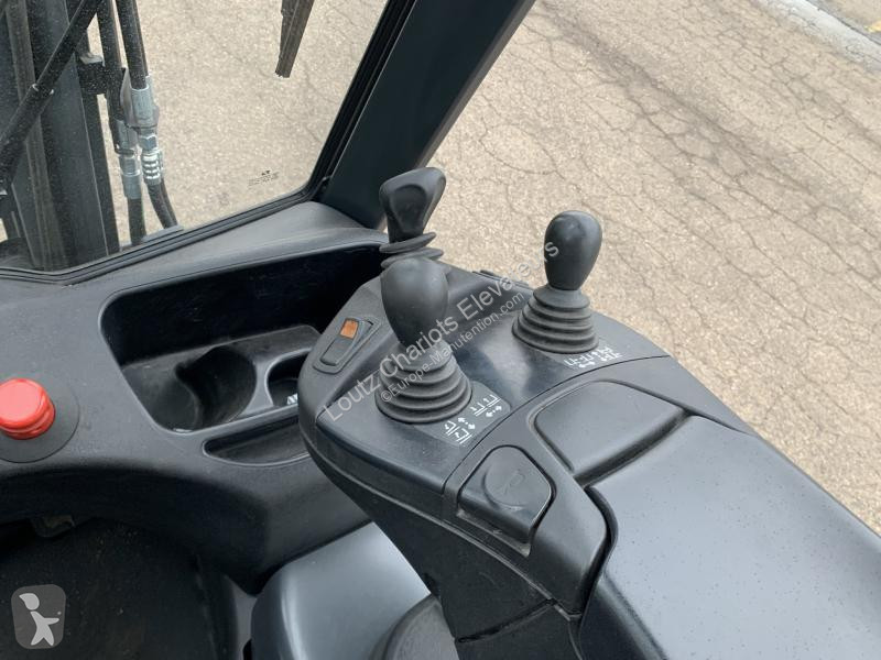 Chariot élévateur Linde  E18-02