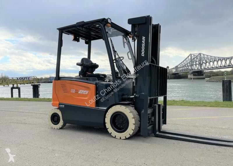 Heftruck Doosan  B25X-7