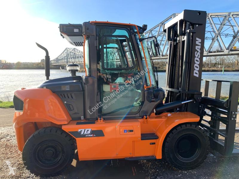 Carretilla elevadora Doosan  D70S-9