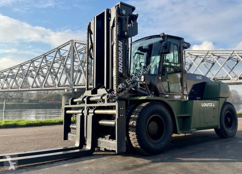 Heftruck Doosan  D160S-9