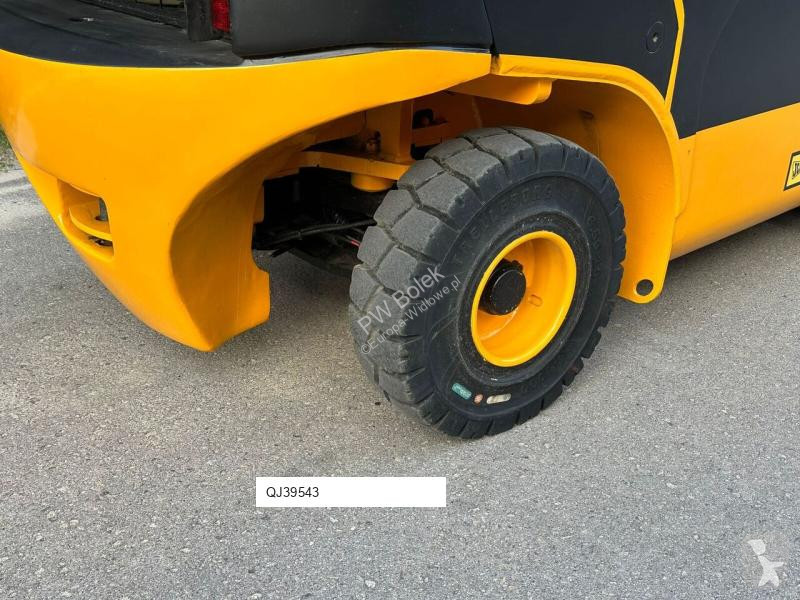 Teleskopický manipulátor JCB Teletruk