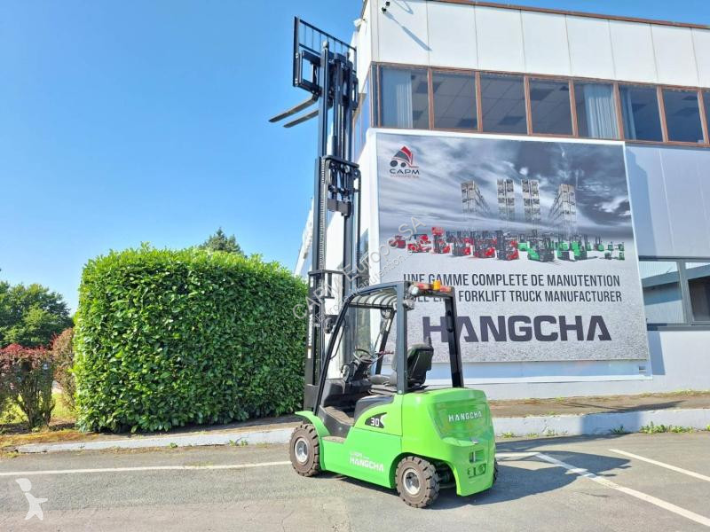 Teleskopický manipulátor Hangcha  XC30i