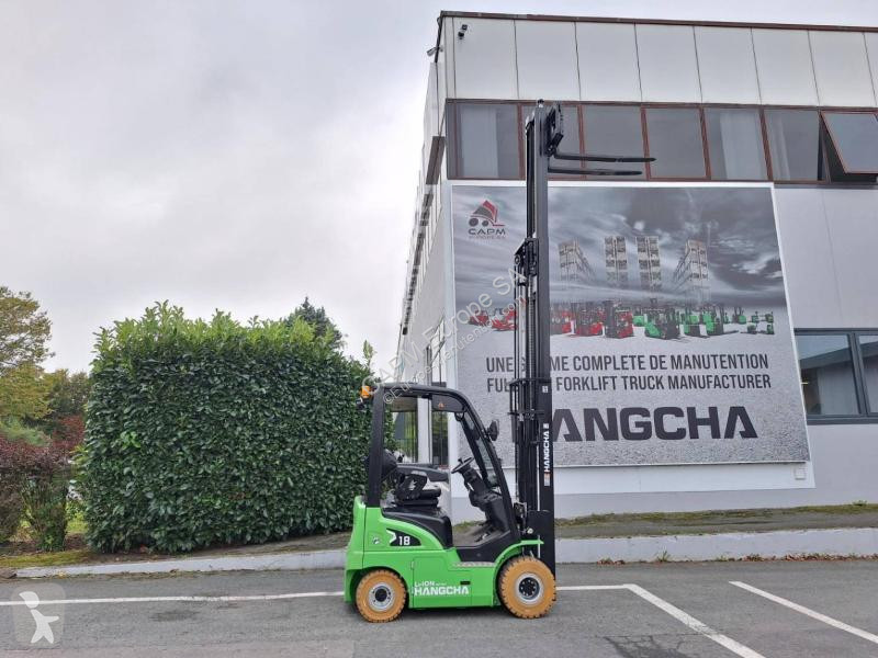 Teleskopický manipulátor Hangcha  XC18i