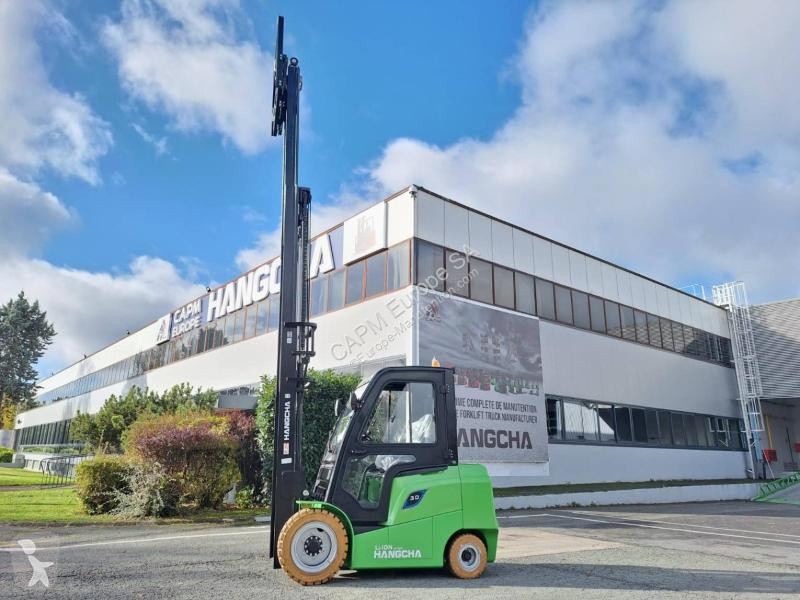 Teleskopický manipulátor Hangcha  AE30-I