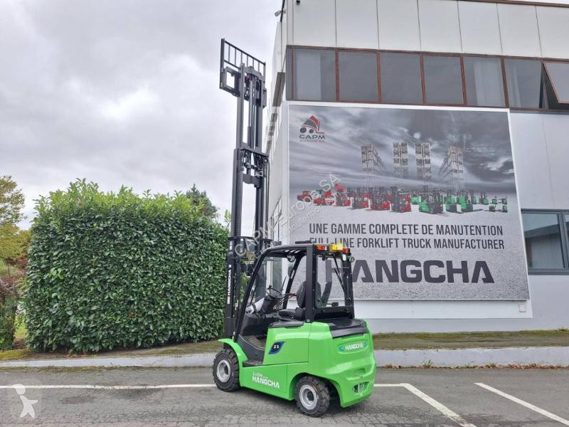 Teleskopický manipulátor Hangcha  AE25-I