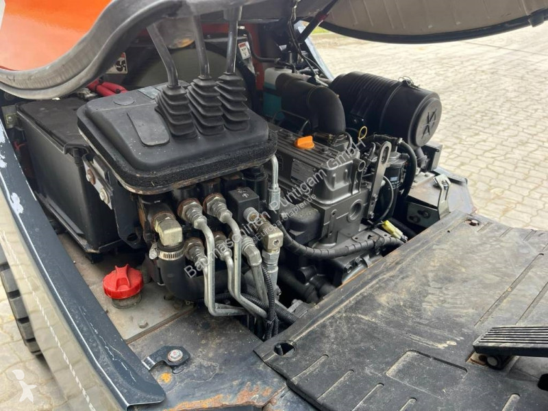 رافعة شوكية Doosan D 25 GP