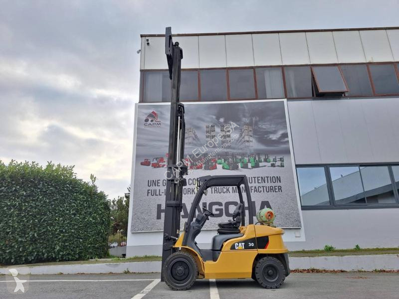 Heftruck Caterpillar GP30NTD