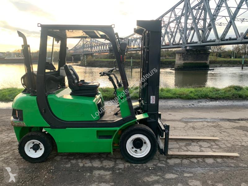 Stivuitor Clark  SF25L
