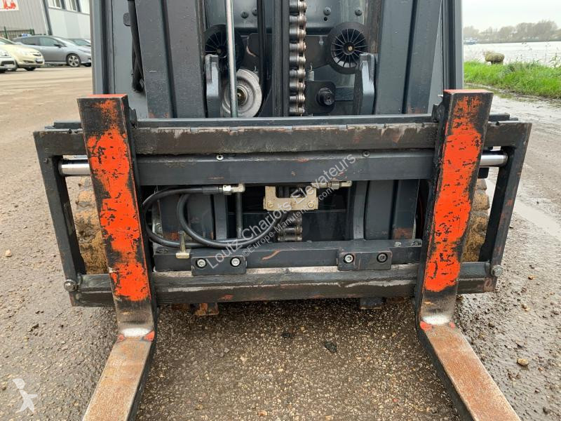 Chariot élévateur Linde  E16L-02